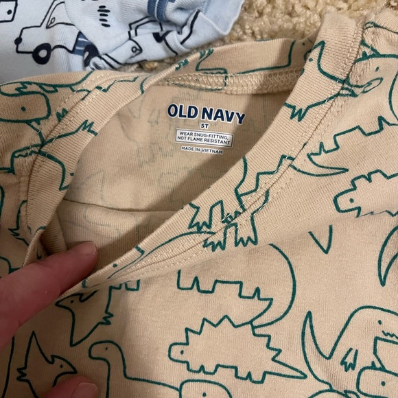 Lot of boys 5T pajamas bundle - Picture 4 of 13